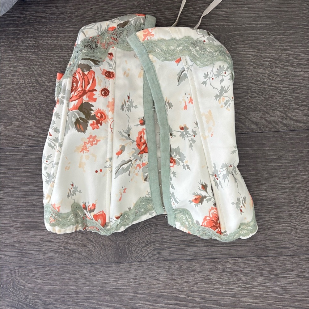 Princess Polly corset